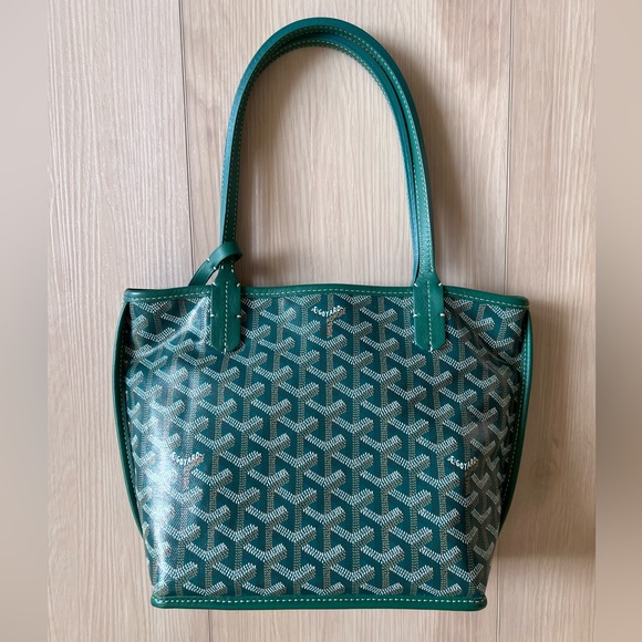Goyard Handbags - Goyard Anjou Mini Bag Green